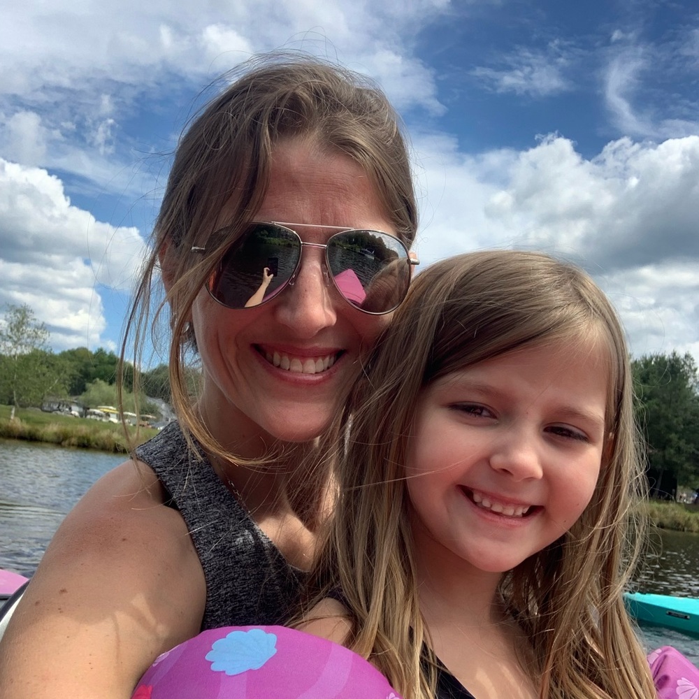 Meet your Posher, Amy